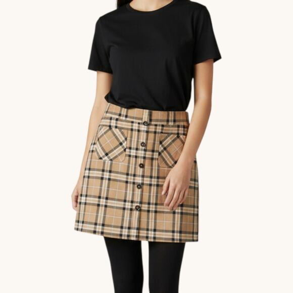 torrid Dresses & Skirts - NWT Torrid Mini Skirt Size 14/16 (1X) Brown Plaid Corduroy Elastic Waist Pockets